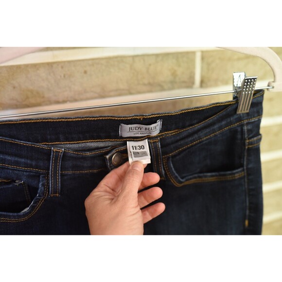 Judy Blue Skinny Jeans in Deep Blue with Stretch - Picture 3 of 8